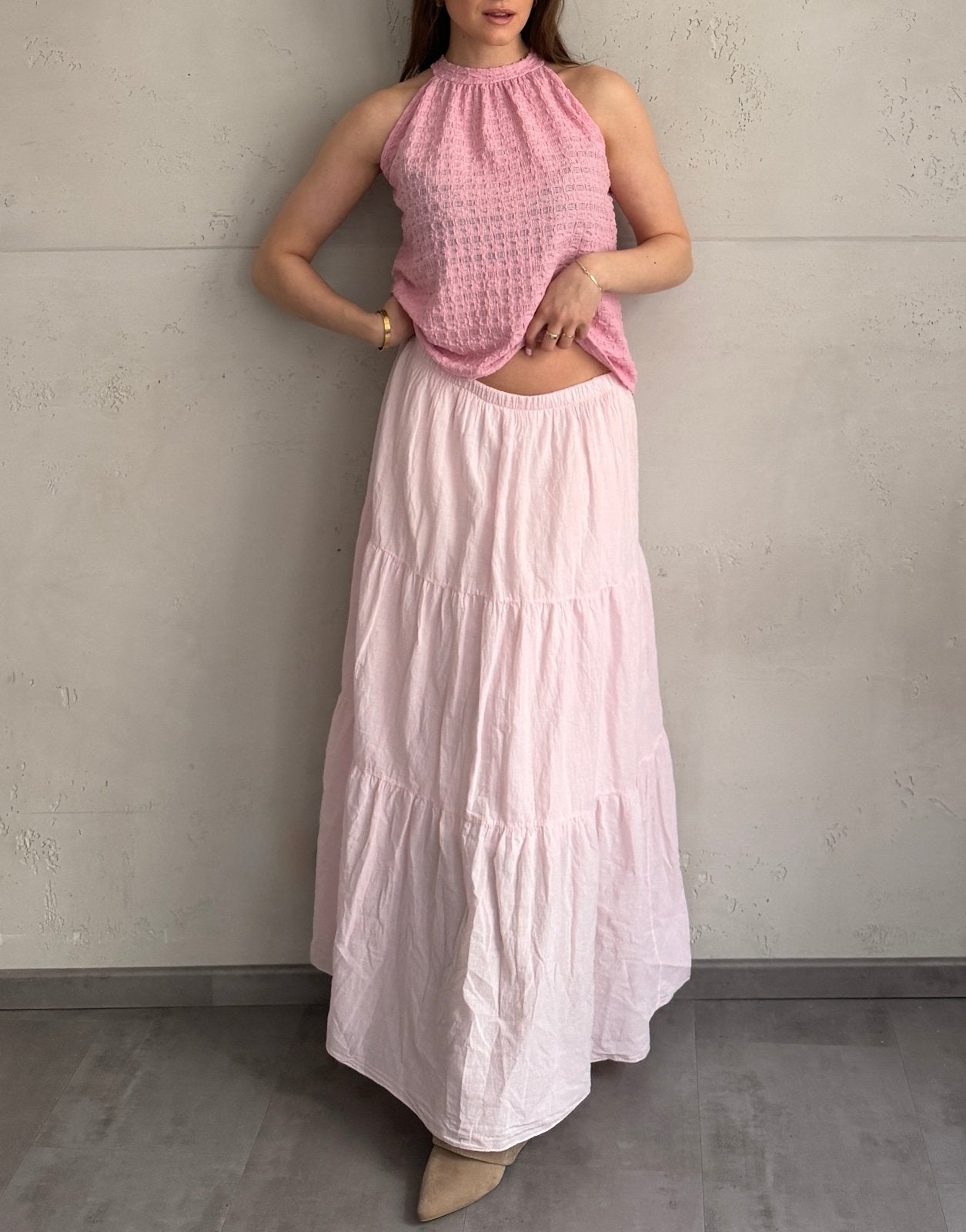 Falda maxi de algodón: mi prenda favorita para el verano con diseño escalonado
